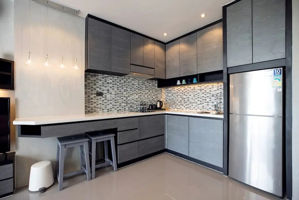 Tropical Sea View Suite B608 at Citygate