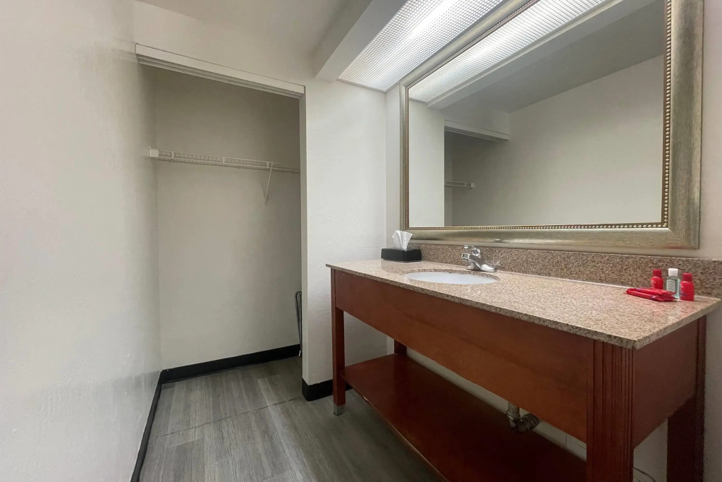 Howard Johnson by Wyndham Tempe University/Phoenix