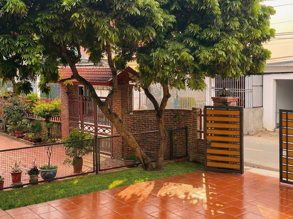 Cái Cò House - Serene Garden Retreat