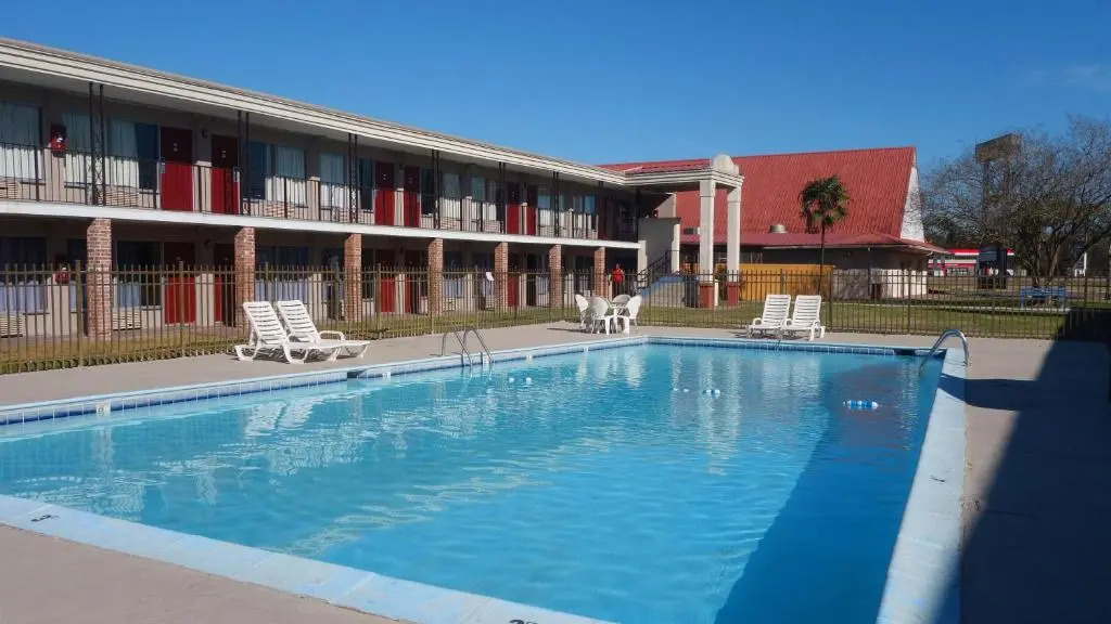 Baton Rouge West Inn