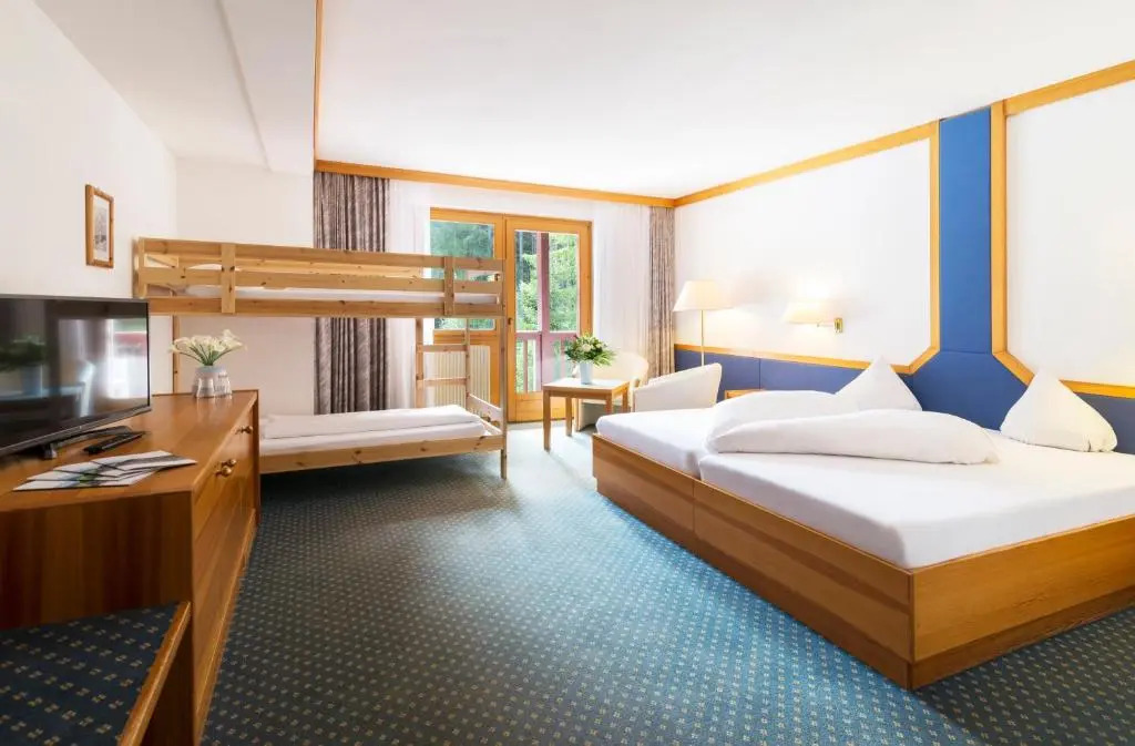 Alpenhotel Weitlanbrunn