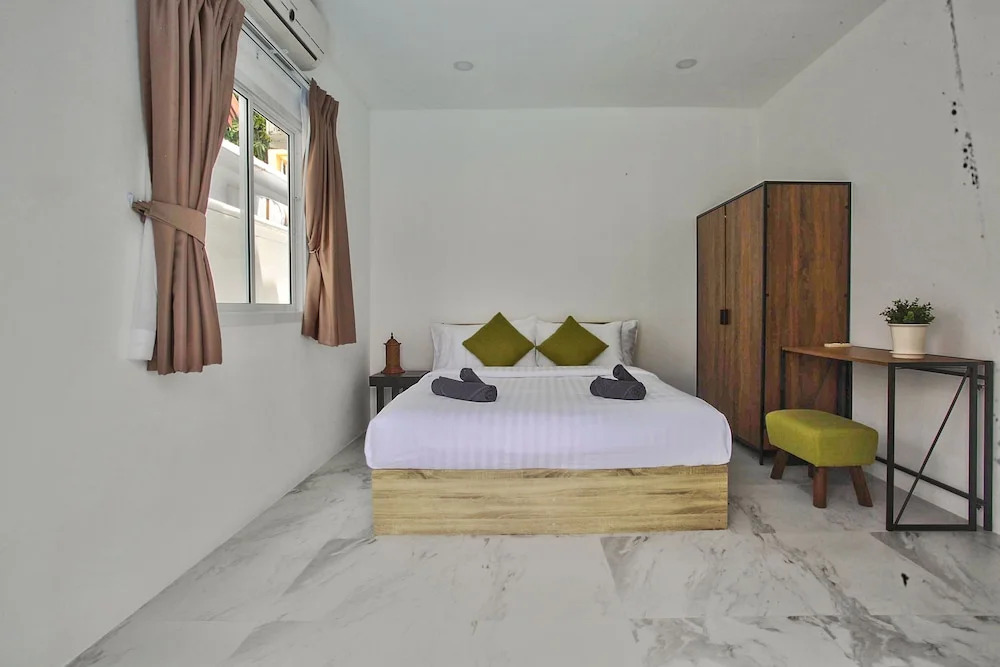 Pool Villa Pattaya - Walking Street C3