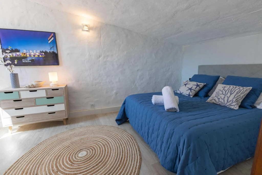 Stylish 5-Bdrs Duplex/Penthouse - Heart Of P.Banus