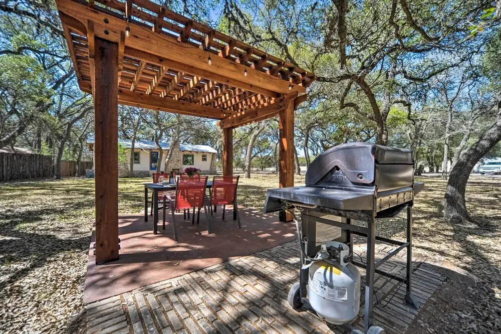 Unique Stay: Historic Home Along Blanco River