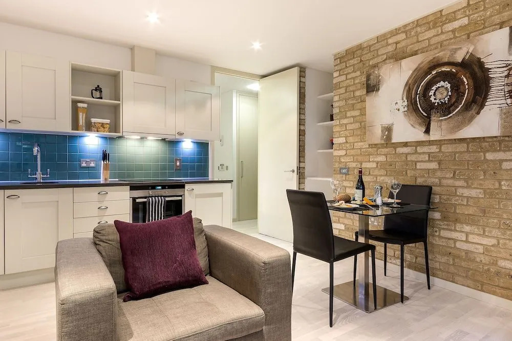 Farringdon Serviced Apartments by LovelyStay