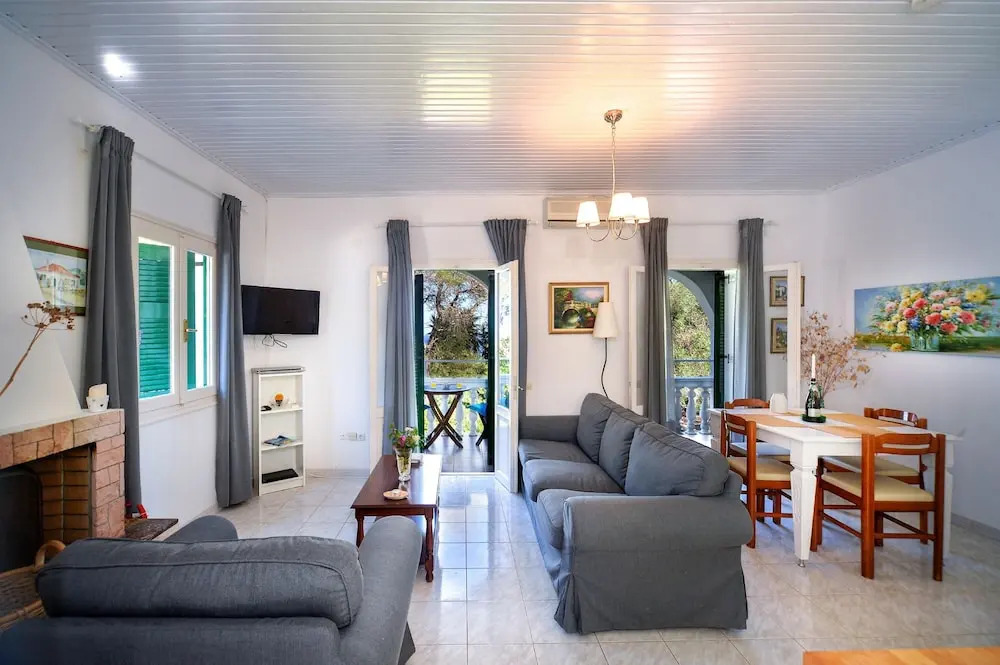 Villa Maria in Paxi With 2 Bedrooms and 1 Bathrooms