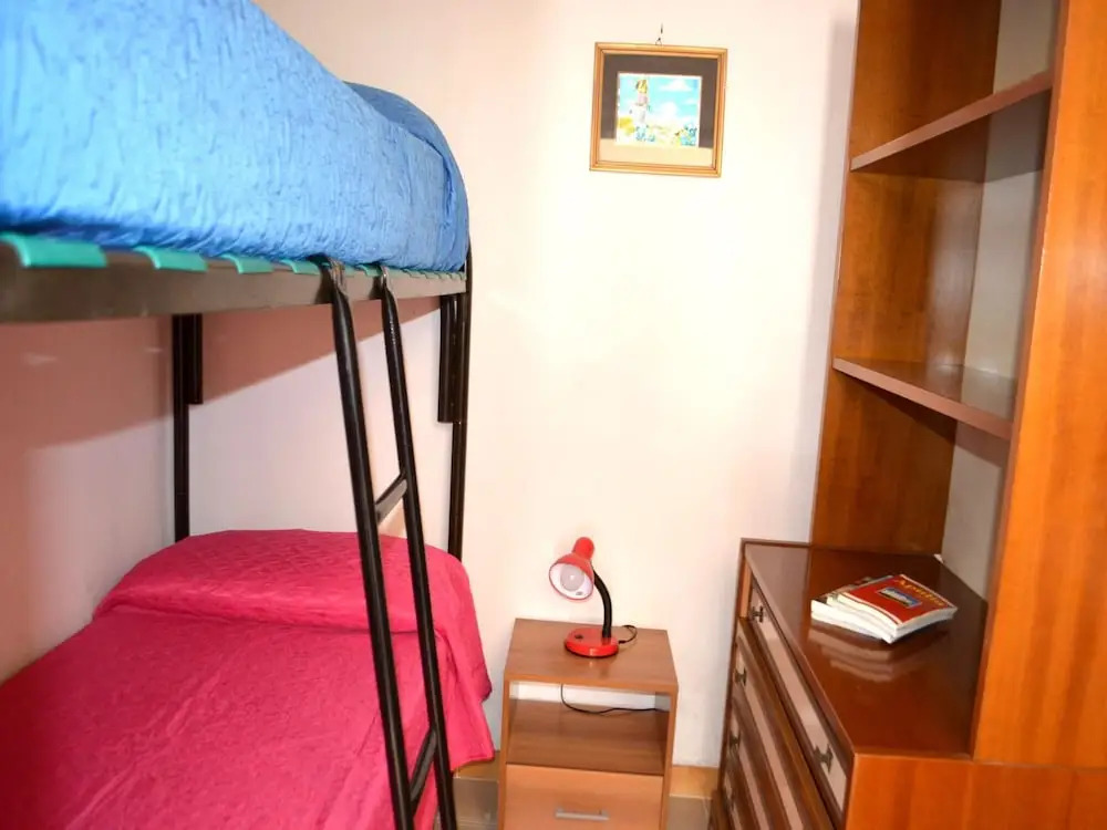 Tanoshii Holiday Home on the Ground Floor With Outdoor Space and Parking Space