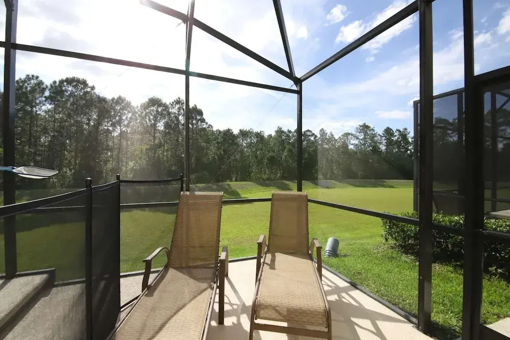 2914 Paradise Palms