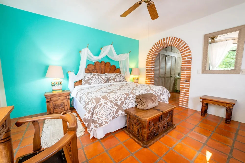 Charming Villas by Casa Holistic B&B