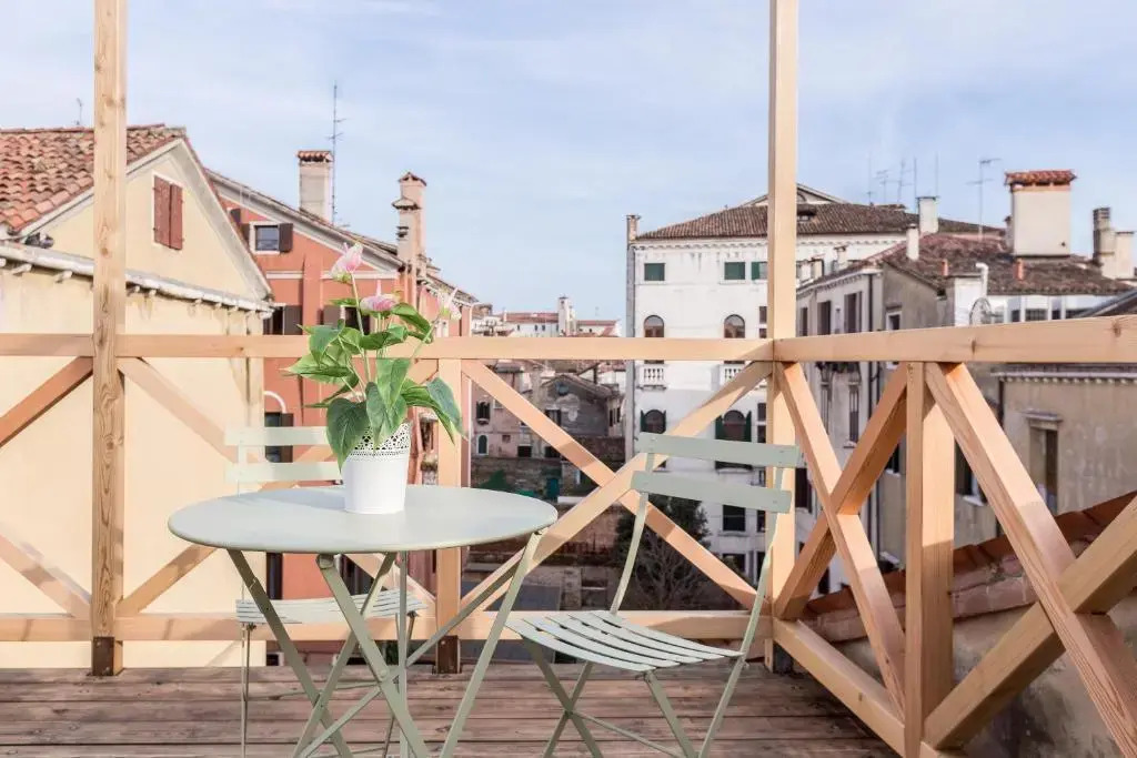 Ca' Del Monastero 7 Collection Bright Apartment With Terrace