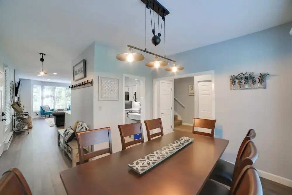 Groups Welcome! Condo ~ 1 Mi to Wintergreen Resort