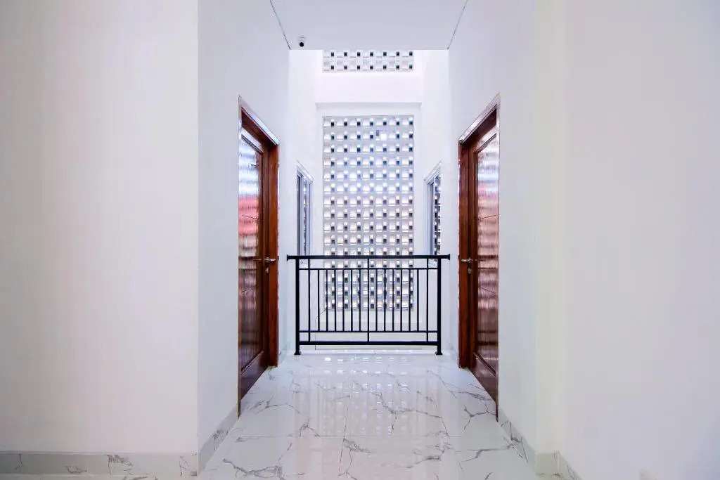OYO 1319 88 Exclusive Residence
