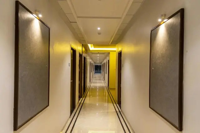 Hotel Pratham