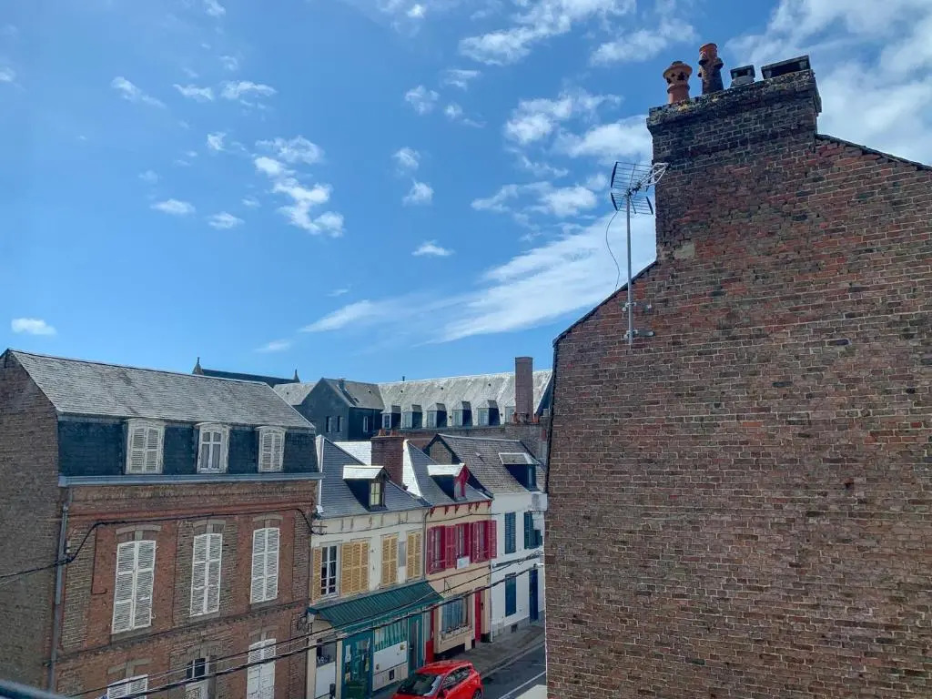 Appart à 100m du quai et du quartier historique