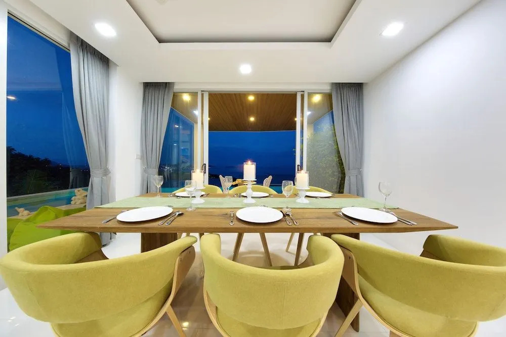 Villa Iroxa with Panoramic Sea View