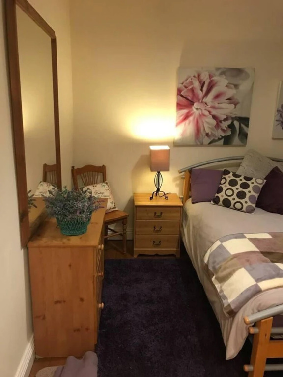 Cosy Urban 3-bedroom Terraced House in Derry