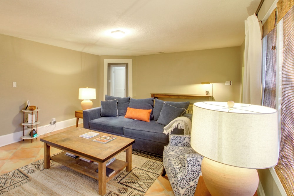 2 Mi to Downtown! Charming Home in Pensacola