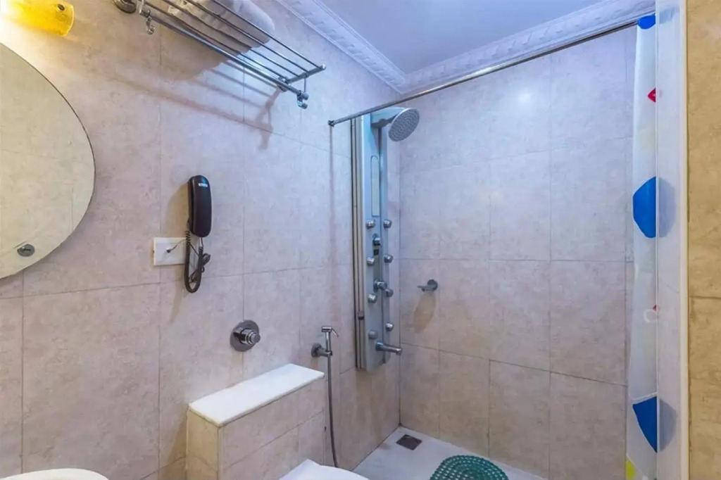 Treebo Trend Komfort Suites