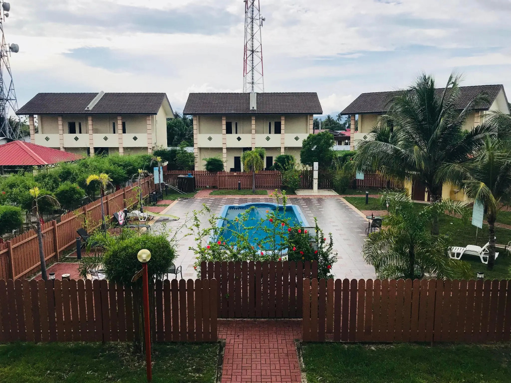 Adina Drive In Motel - Self Service Units Available
