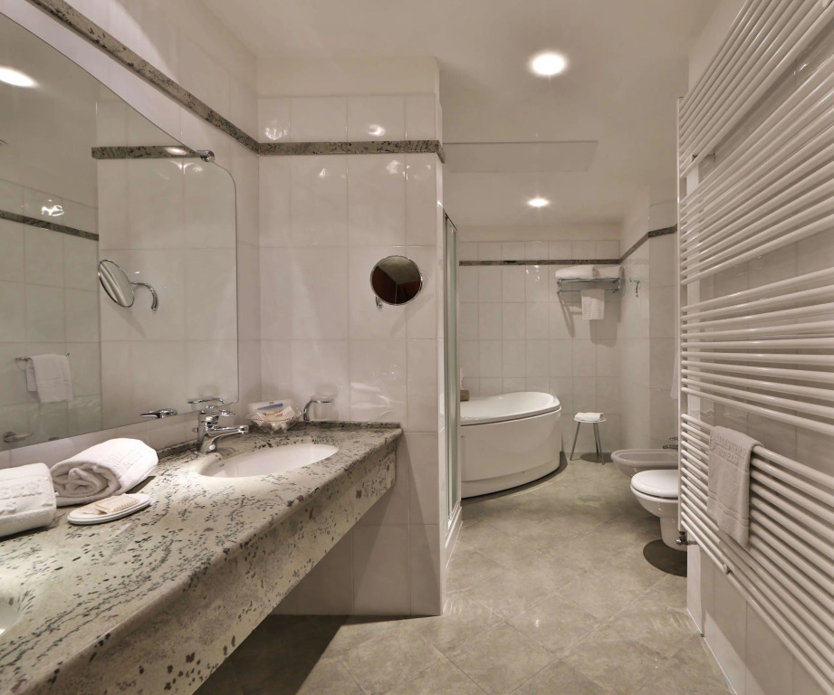 Best Western Hotel Globus City