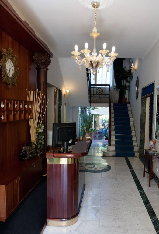 Hotel Navy
