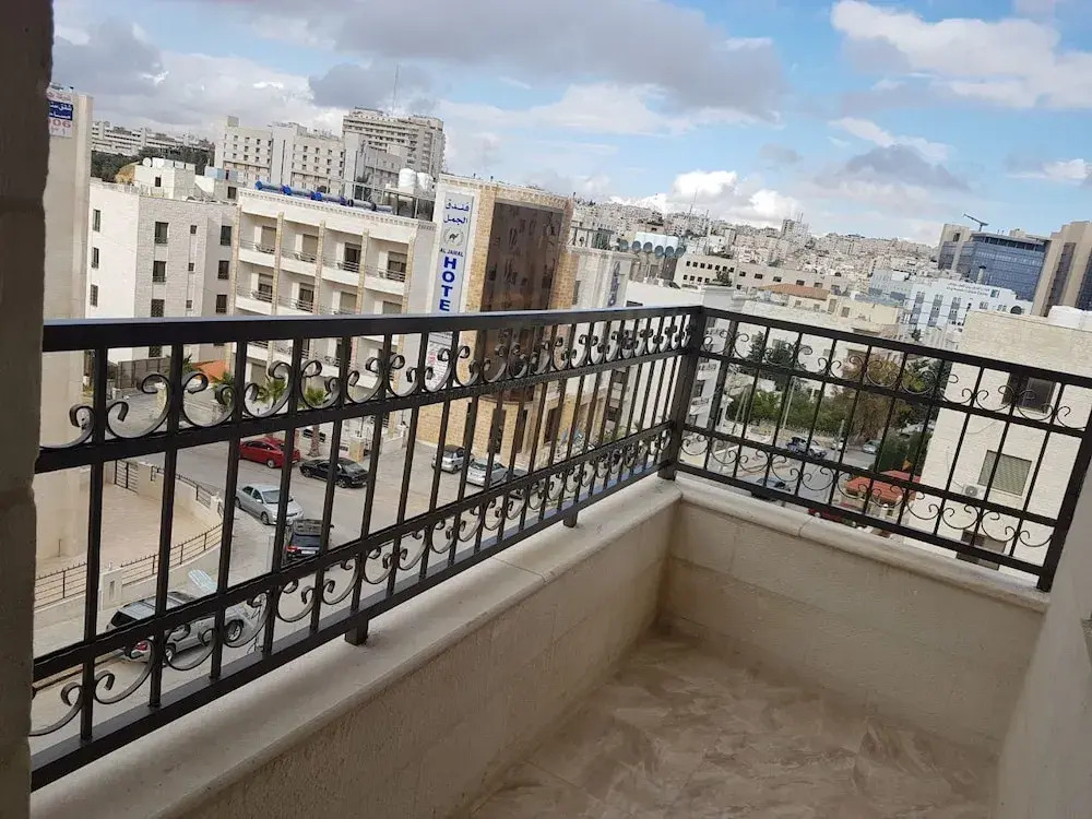 Luxury Furnished Apartment