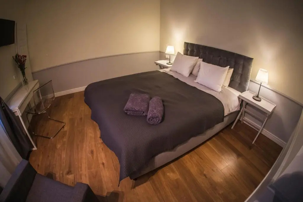 Angel House Apartments
