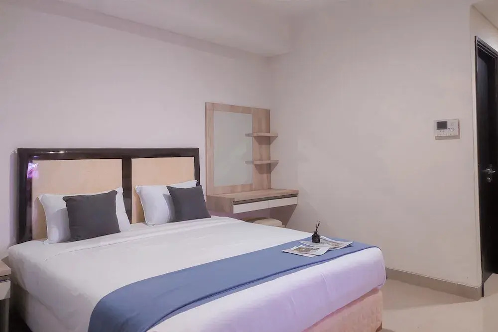 Stunning Studio At Paramount Skyline Apartment