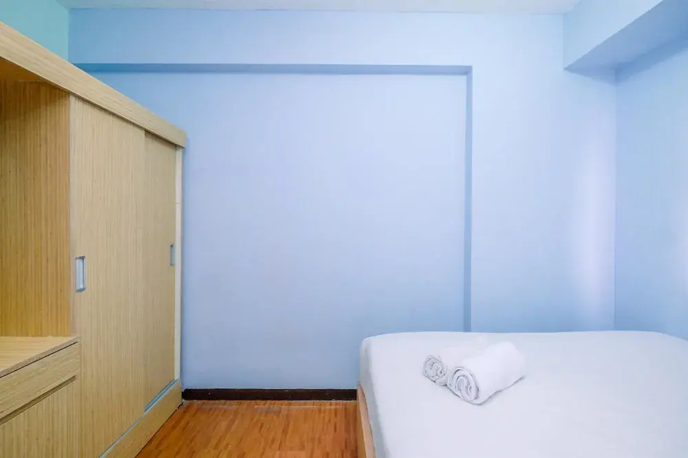 Modern Look 2Br At Bogor Valley Apartment