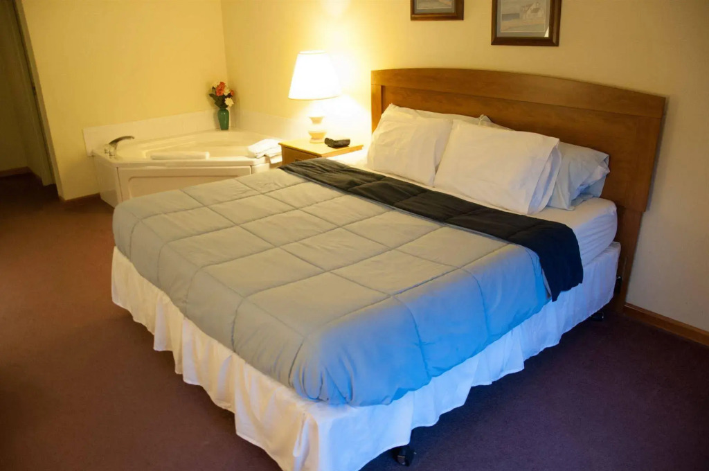 Brook Pointe Resort
