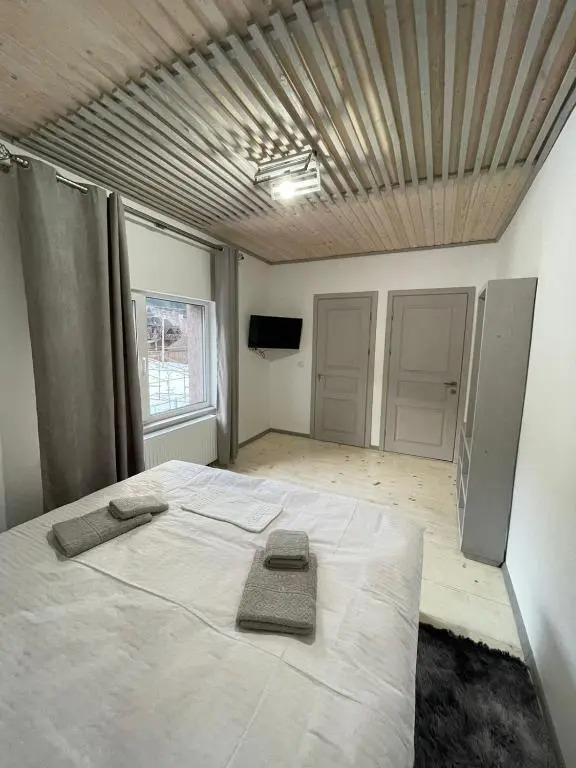 Kelef House