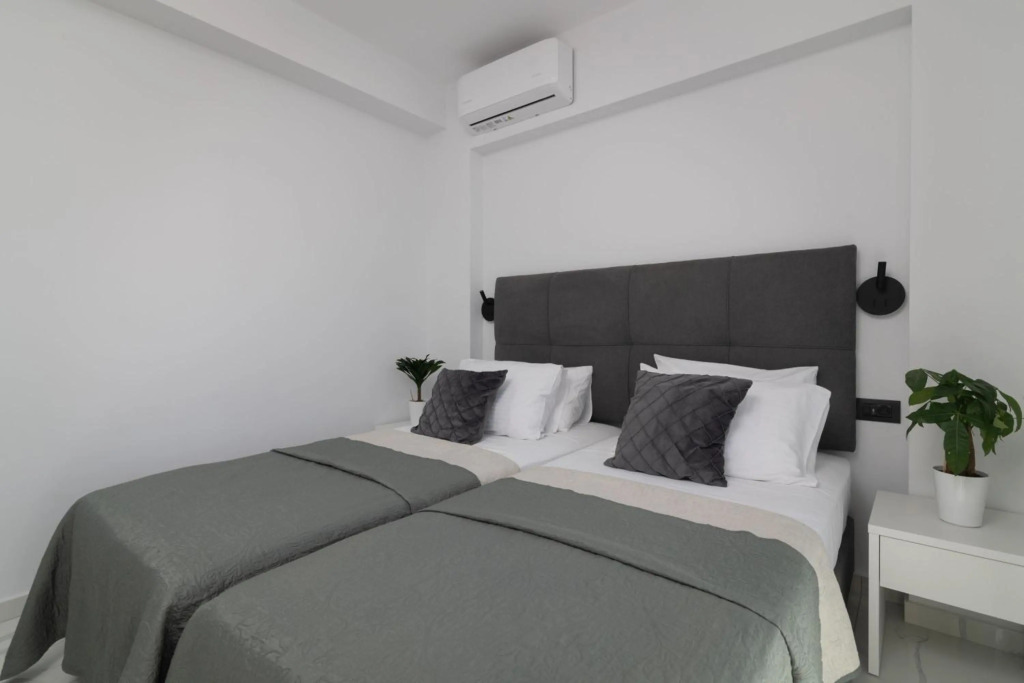 Sun White Villa
