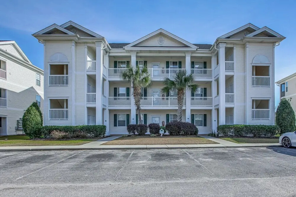 Golf Course View & Pool Access: River Oaks Condo
