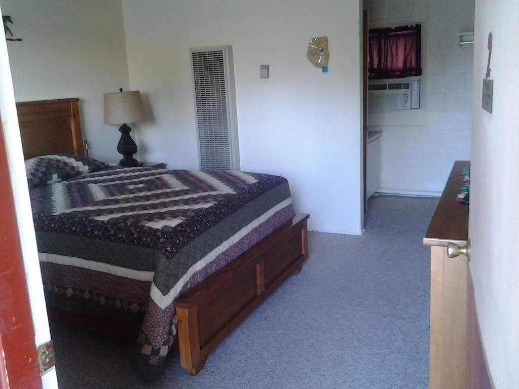 Mokee Motel
