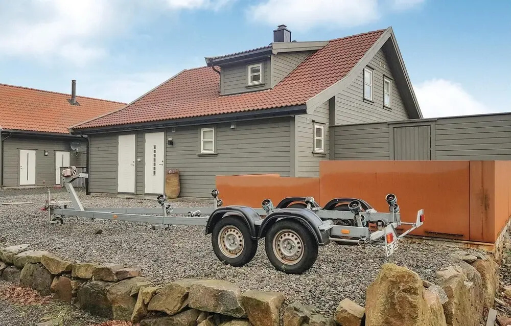 Nice Home in Farsund With 4 Bedrooms and Wifi