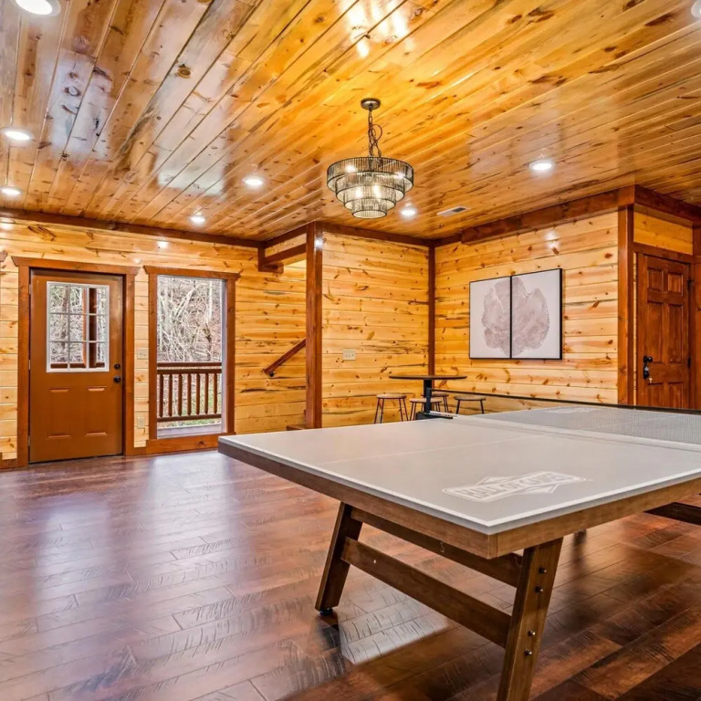 Hillside Retreat in Sevierville