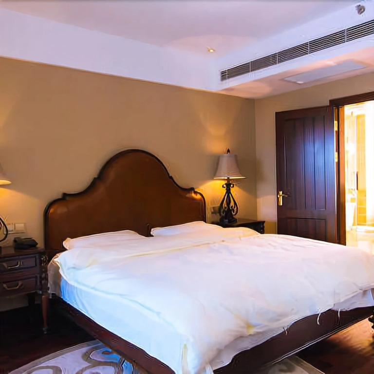Yuehu Holiday Apartment