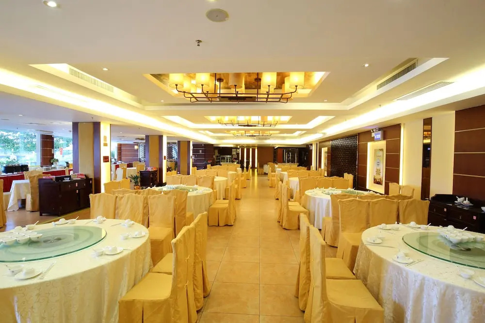 Guangzhou Valley View Hotspring Resort