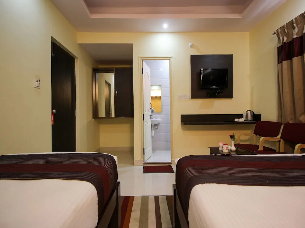 HOTEL PRAKAASH COMFORTS