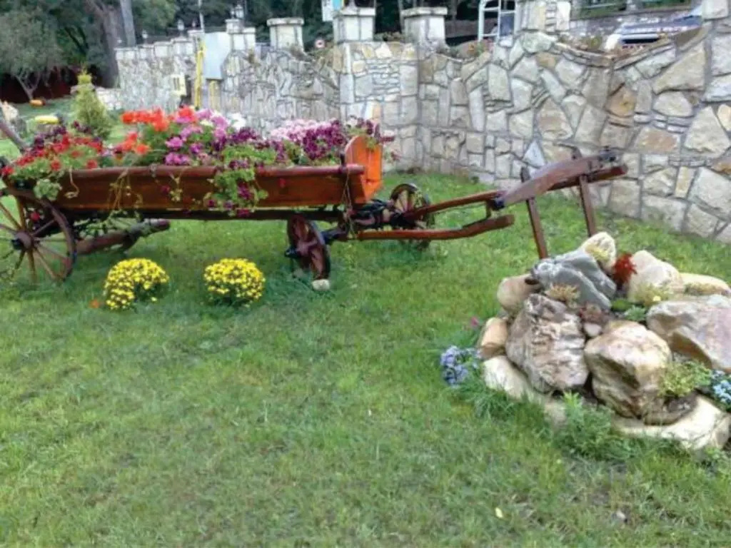 Pensiunea La Cetate