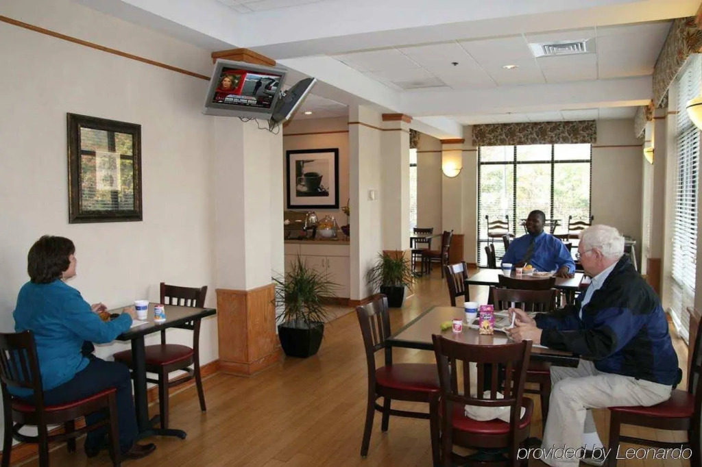 Hampton Inn Charleston-Daniel Island