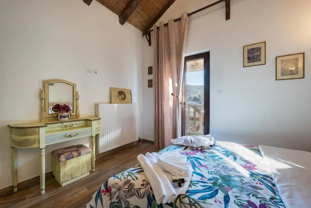 Villa Dianne Apt 2 Livadi Arachovas