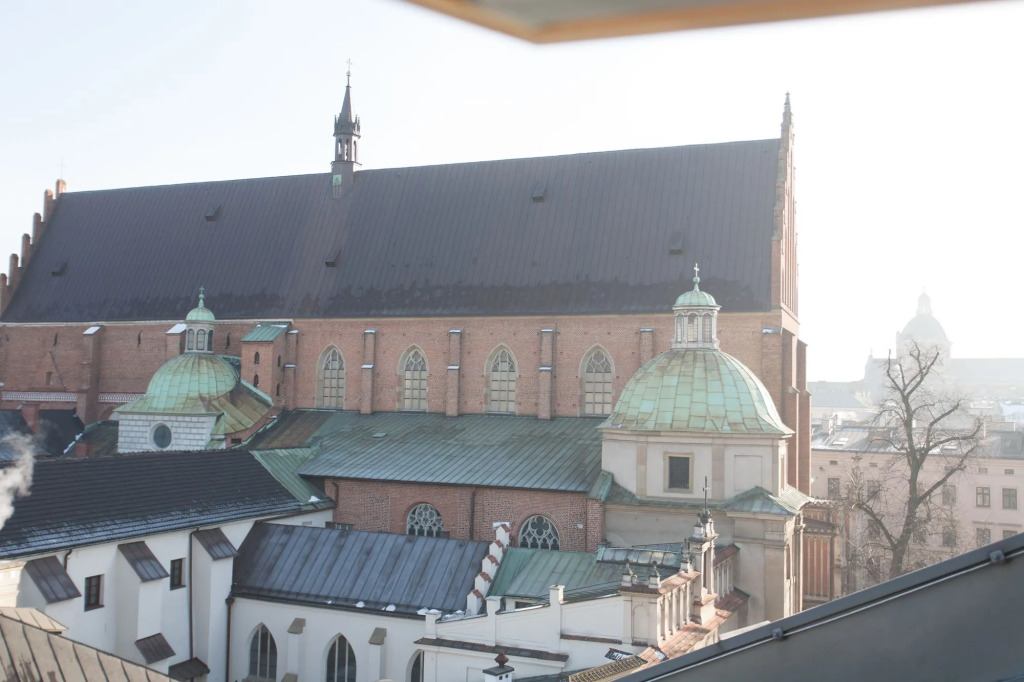 MINT Luxury Apartments at the Main Square