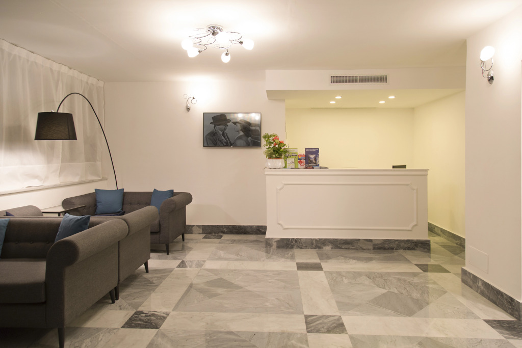 Hotel Crawford