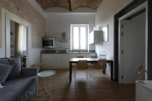 White Home Roma