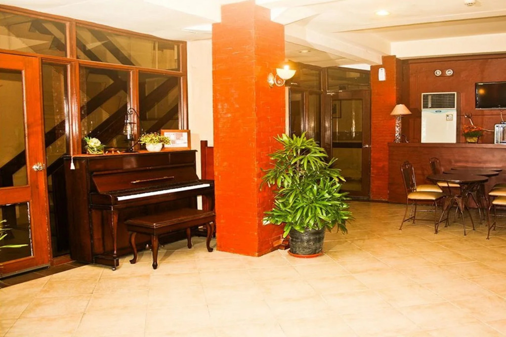 Verbena Hotel