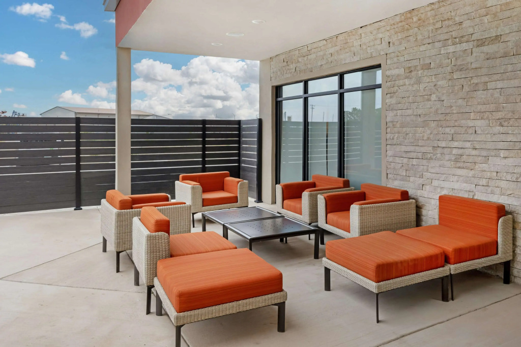 Best Western Plus Executive Residency Carlsbad Hotel