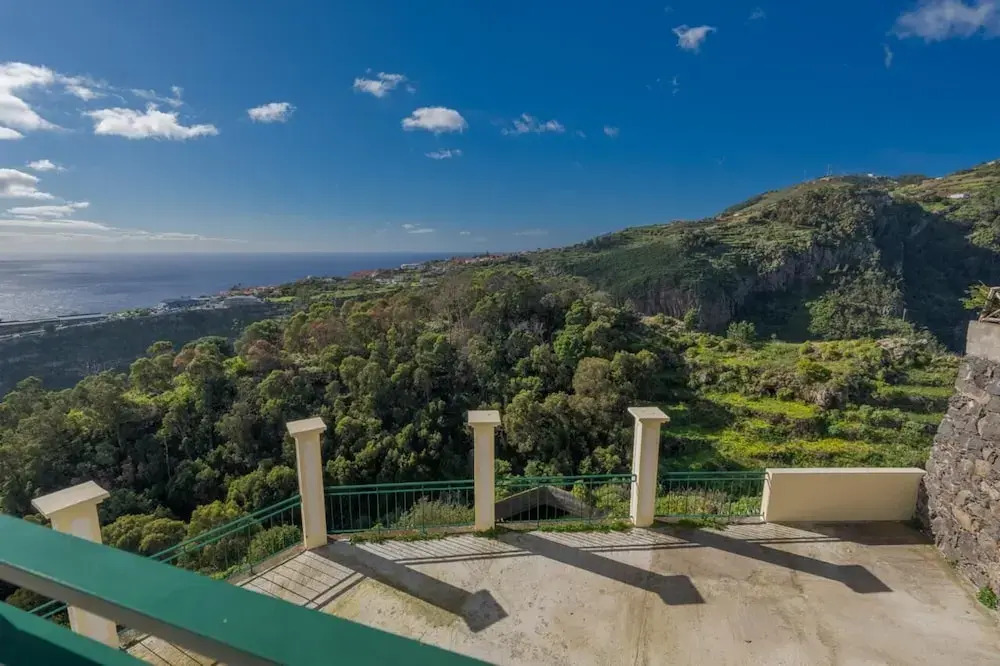 Skyline Villa by Holiday Rental Madeira