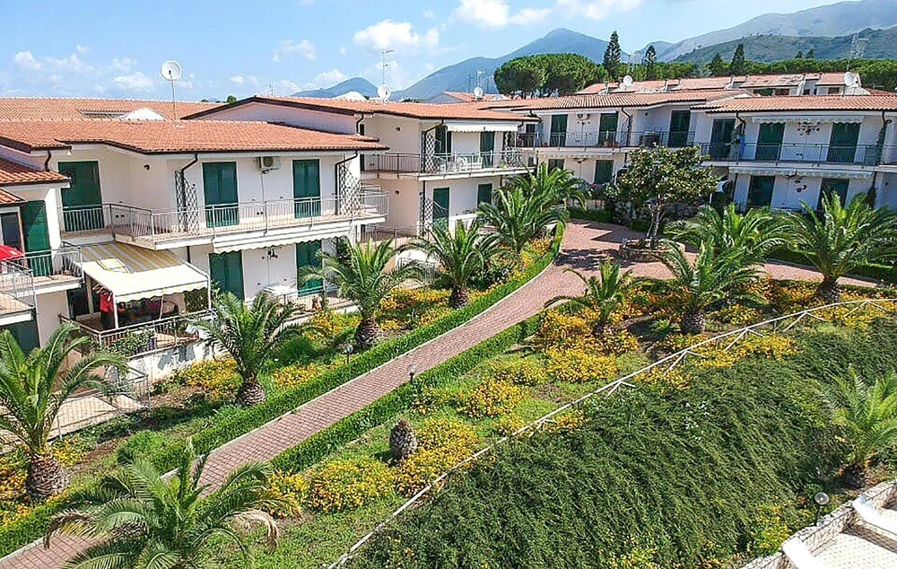 Nice Apartment in Scalea With Outdoor Swimming Pool, Wifi and 2 Bedrooms