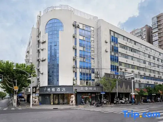Gya Hotel